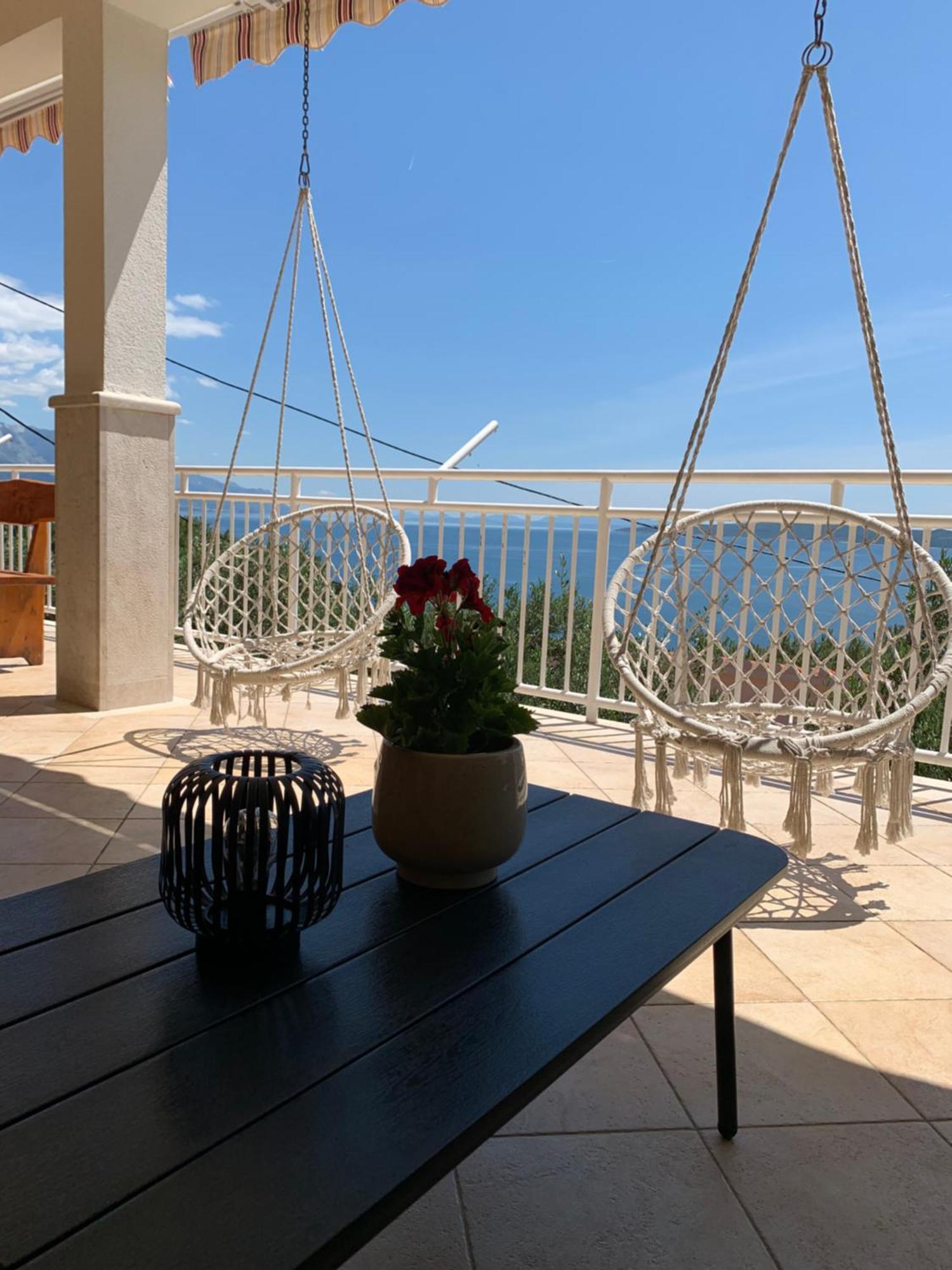 Апартаменты Omis Relaxing Sea Lounge Marusici  Экстерьер фото
